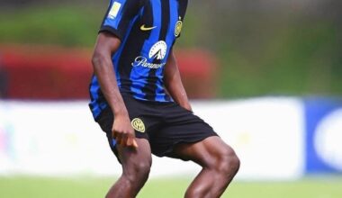 [ TuttoMercatoWeb ] -Inter Primavera midfielder, Issiaka Kamate, will undergo pre-season camp with the senior squad before being loaned out. Venezia and Palermo have shown interest in the 19-year-old. 🇫🇷