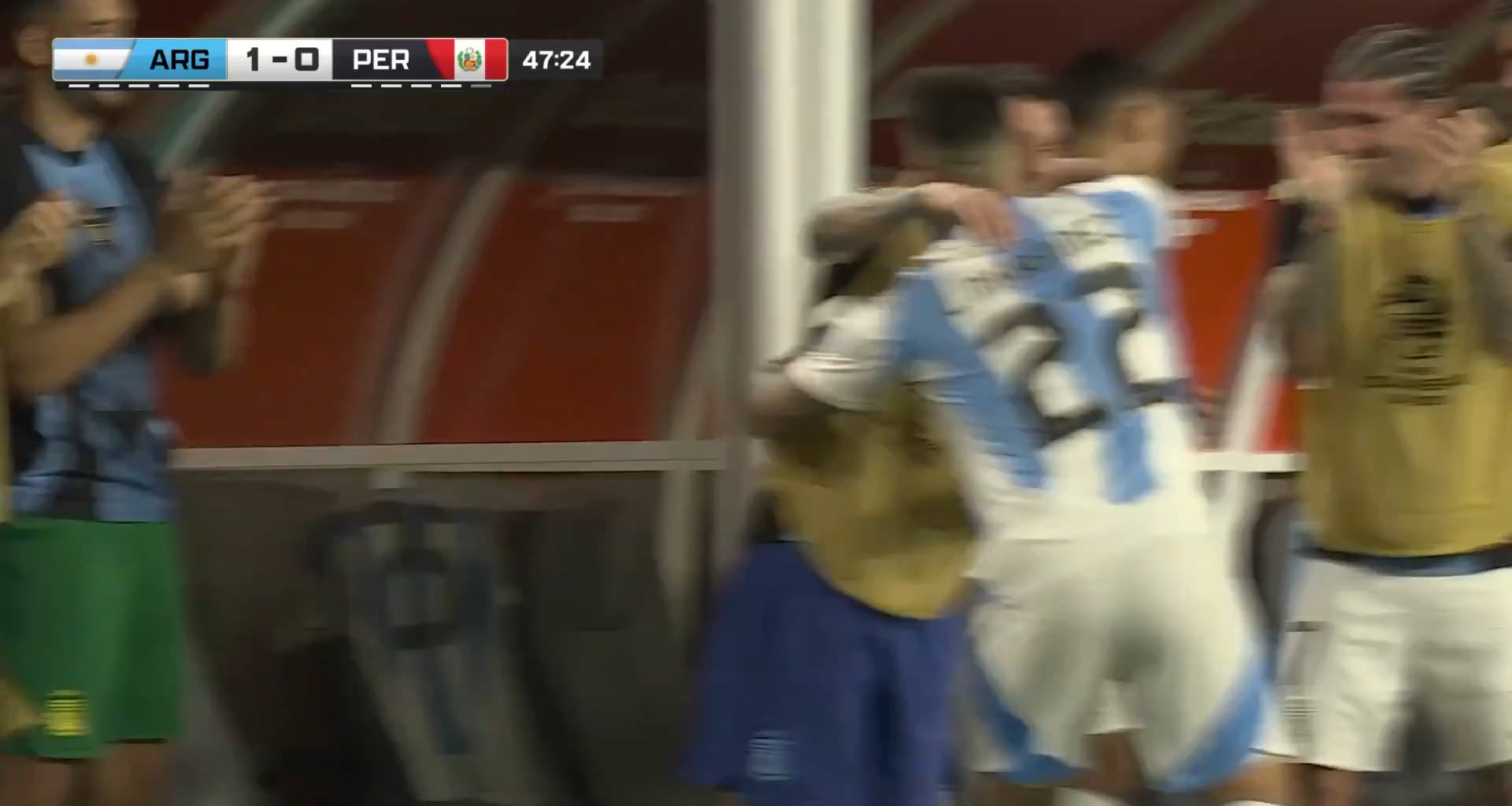 [FOX Soccer] Lautaro Martinez went straight to hug Lionel Messi after his goal