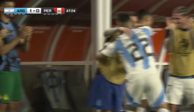 [FOX Soccer] Lautaro Martinez went straight to hug Lionel Messi after his goal