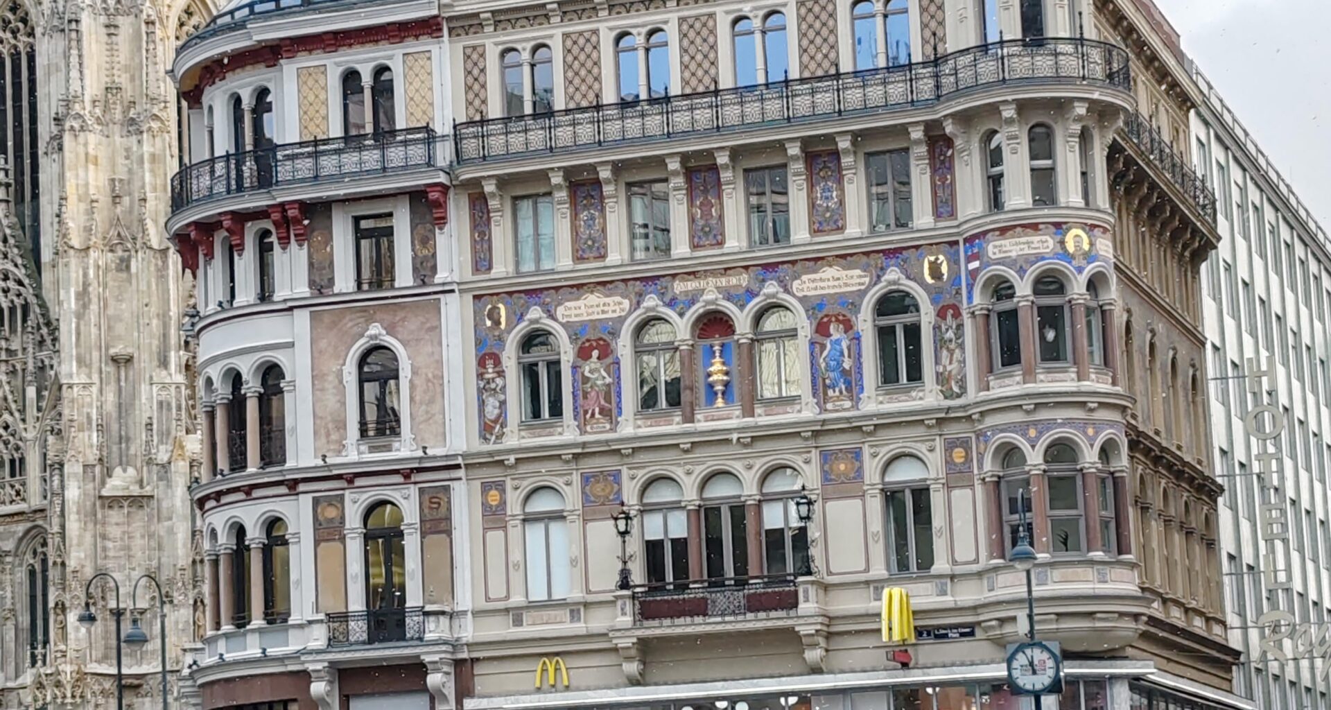 ZUM GOLDENEN BECHER ( The Golden Cup ) Building, Vienna ,1882 .