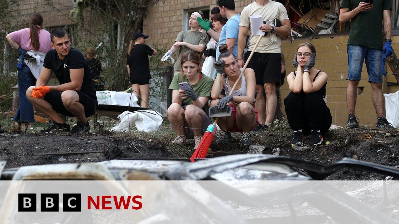 Ukraine observes day of mourning after deadly Russian missile strikes | BBC News