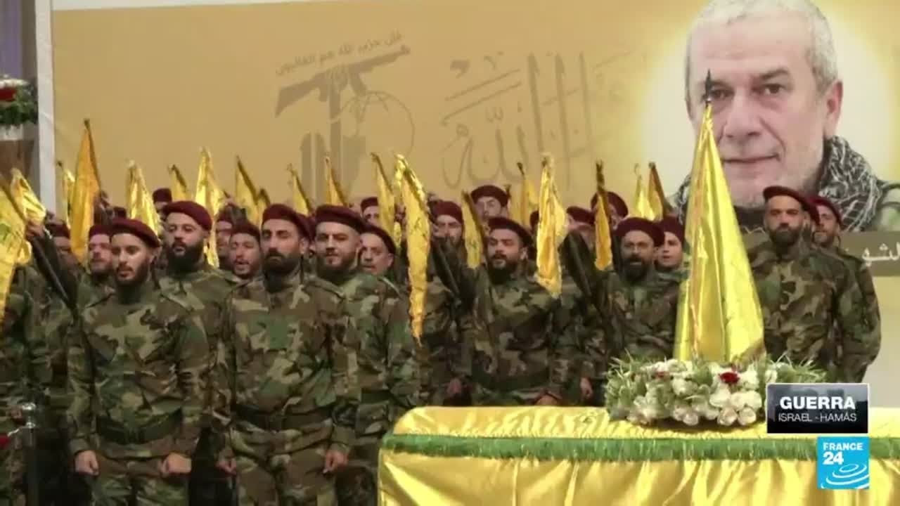 Hezbolá lanza más de 200 cohetes desde Líbano hacia posiciones militares en el norte israelí