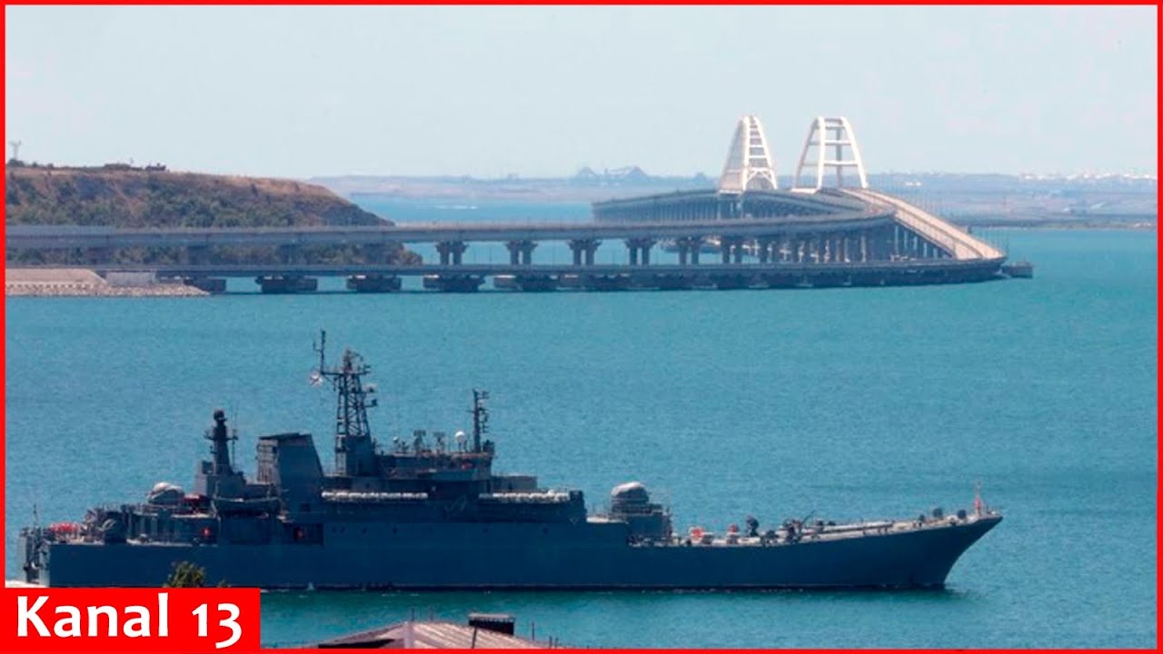 The last patrol ship of Russian Black Sea Fleet escaped from shores of Crimea