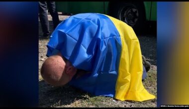 Ukrainian POWs Return From Russian Captivity After Prisoner Exchange