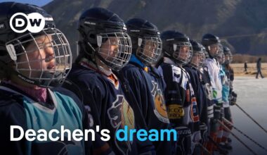 Ice hockey in the Himalayas - Playing in the climate crisis | DW Documentary