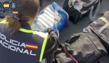 Spanish police make 52 arrests and seize 1.5 tonnes of cocaine worth £120 million and eight boats from drug trafficking gang