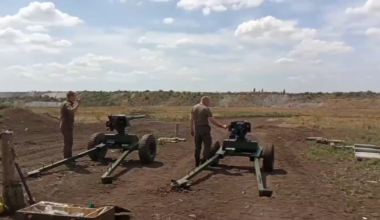 "Russian soldiers at the training ground fire from 73-mm 2A28 cannons removed from the BMP-1. This is the “Syrian experience”."