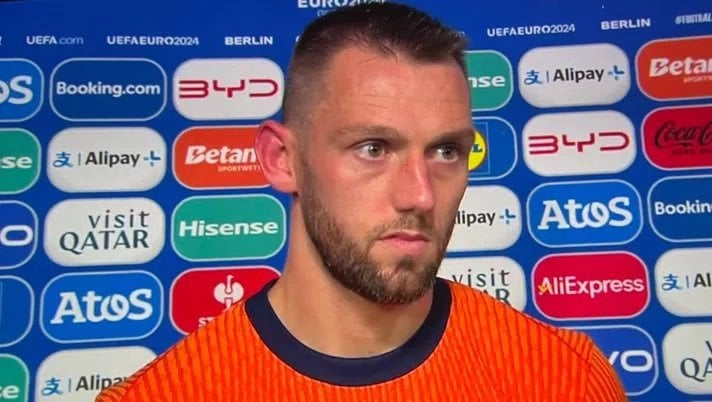 De Vrij: “I have one year on my contract and an option for another year, I'm very happy. It's been a crazy season. I see myself at Inter, yes.”