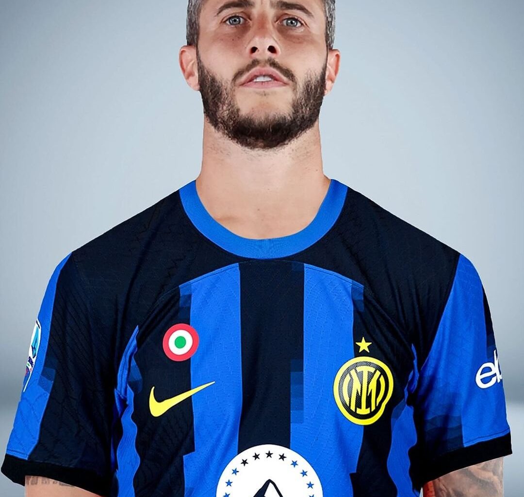 [Sky Sport] 𝐁𝐑𝐄𝐀𝐊𝐈𝐍𝐆: Hermoso has already given his availability for a transfer to Inter.