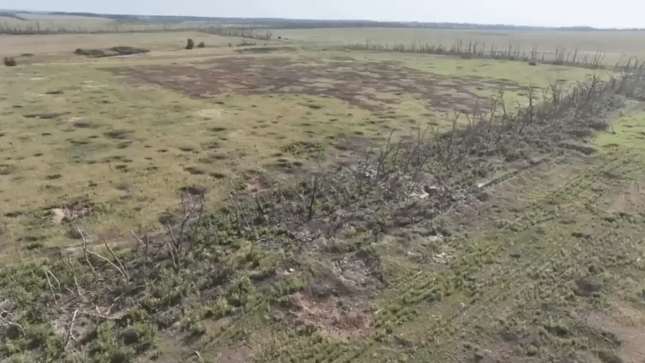 Ukraine War | Compilation of Drone Drops and an FPV Kamikaze Drone Strike on Russian soldiers by the (UA) 4th Mechanized Battalion of the Presidential Brigade in the Siversk direction. (Published from July 15 through July 22, 2024) Some extra close combat clips at the end.