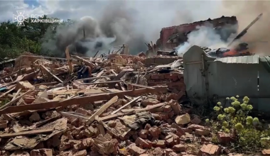 UA fireman was called to extinguish fire after Russian shelling, but ended up in the ruins of his own house. His 37-year-old wife was killed by Russian KAB guided missiles on the village of Velikiy Burluk in Kharkiv Oblast, and his 10-year-old son was taken to a hospital with burn injuries