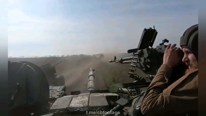 Russian convoy towing artillery runs into Ukrainian tanks and Infantry. Kherson region, Ukraine. October, 2022.