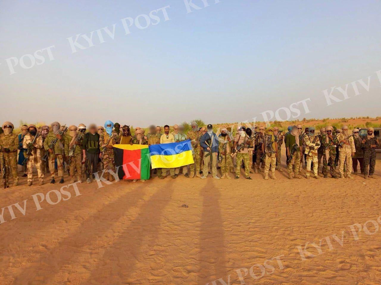 Photo obtained via the Kyiv Post shows Ukrainian operatives of the Main Intelligence Directorate with Tuareg Rebels in Mali before decimating a Wagner convoy