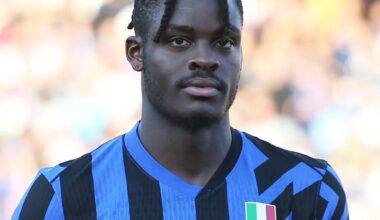 [Gazzetta] Yann Bisseck has been Inter’s most in-demand player so far this summer, having received requests from the Premier League and Bundesliga for €10-12M. Inter has REJECTED all offers and believe he could become a starter in the not-so-distant future. 🇩🇪