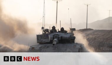 Israel agrees to send delegation to fresh talks on Gaza ceasefire | BBC News