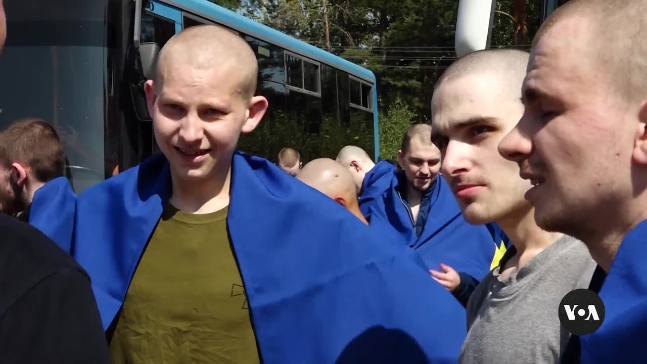 Ukraine, Russia exchange POWs as Kyiv marks Independence Day | VOA News