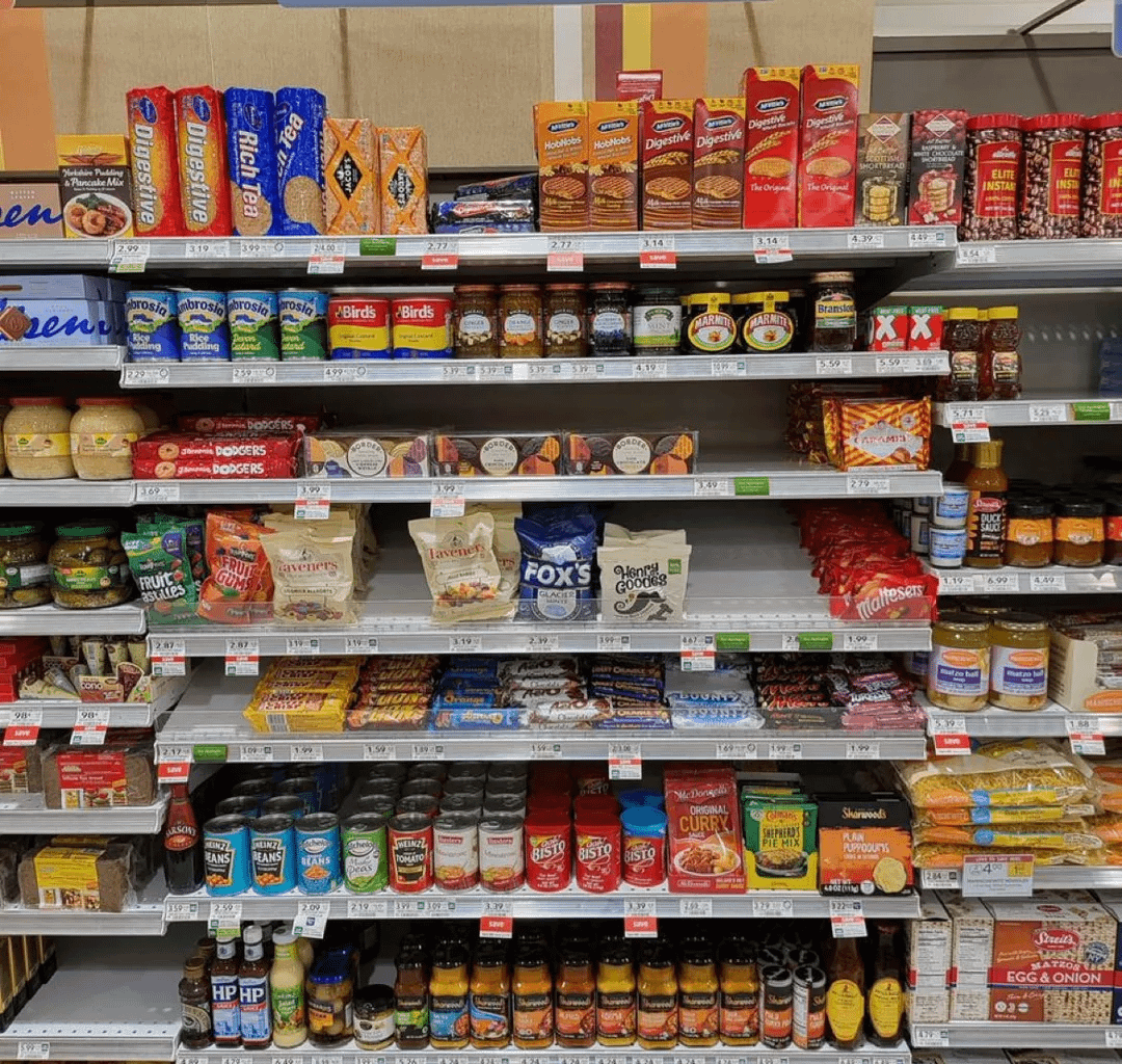 The British section in an American supermarket, thoughts? 🤔