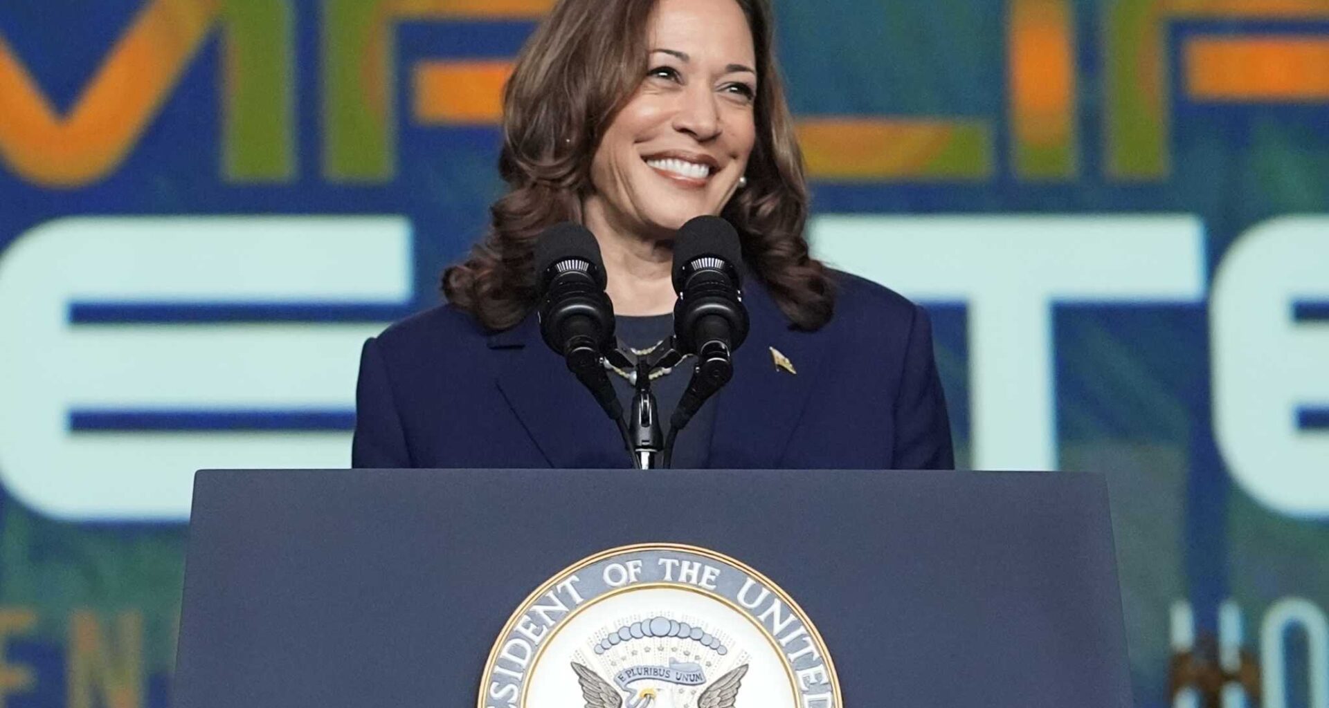 Grateful Dead fans to gather in support of Kamala Harris