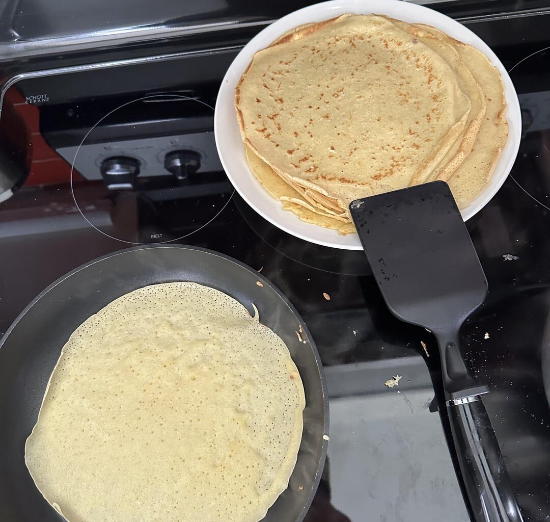 J’ai finalement maitrisé la recette de crêpes de ma mère