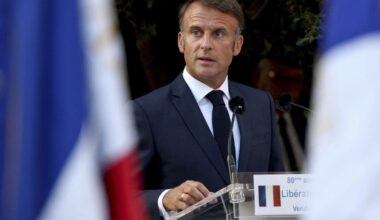 La France insoumise veut engager une procédure de destitution d’Emmanuel Macron