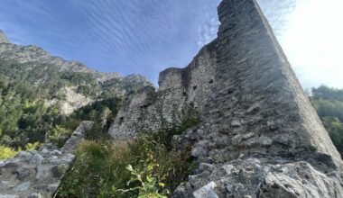 “Wild Castle” hike.