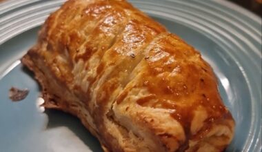 As an American who is on their path to UK citizenship, and who was craving sausage rolls, I decided to embark on making my own! They're visually a bit abysmal but taste absolutely delicious! AMA.