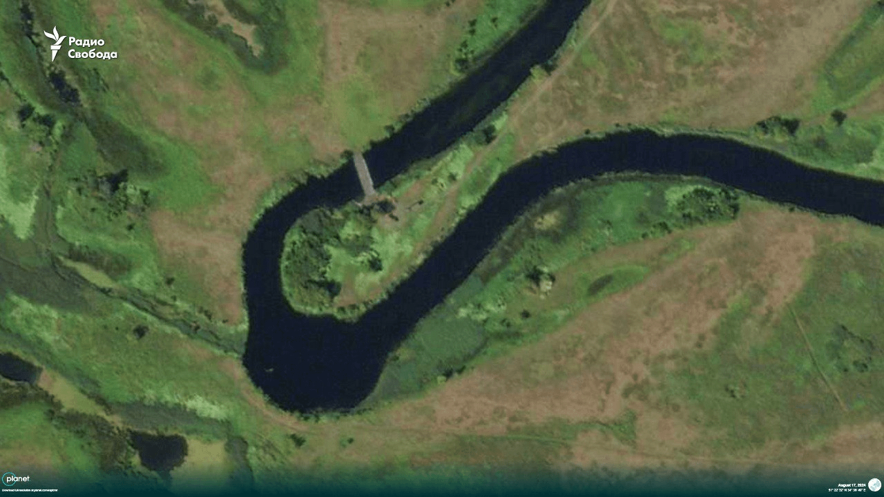 Russian troops have built a second pontoon crossing across the Seim River in the Kursk region east of the village of Zvannoye (51.376050, 34.612800) Satellite image by planet taken on August, 17th.