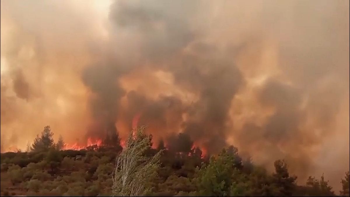 En Turquie, deux nouveaux incendies dans la région touristique de Muğla