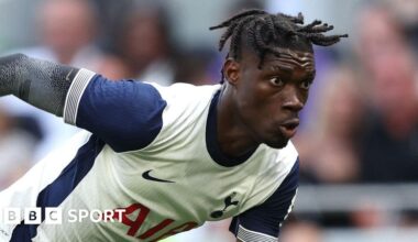 Tottenham suspend Bissouma after laughing gas video