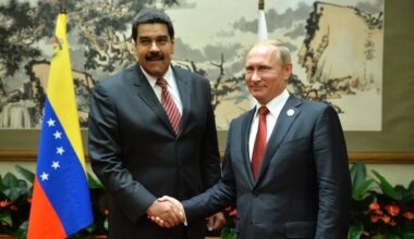 President Vladimir Putin invites President Nicolas Maduro to BRICS summit in October