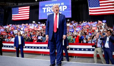 Offering No Proof, Trump Tells Rallygoers Dems Conspired With Media to Call Him 'Weird'