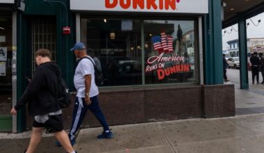 America runs on dumbness: MAGA is now boycotting donuts