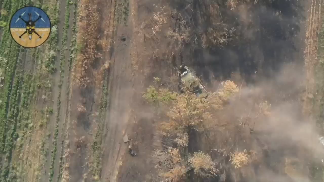 Drone-bomber of the "Air Canada" group of the 3rd mechanized battalion of the 72nd OMBr drops three VOG grenades on dismounting Russian infantry in quick succession