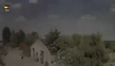 Ukrainian FPV pilot flies his quad into a Russian field ammunition depot.