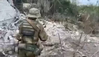 Russian Soldiers stepping on Landmines (Compilation)