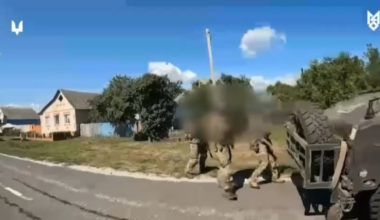 POV footage of Ukrainian troops clearing buildings and Russian positions in the Kursk Region - August 2024