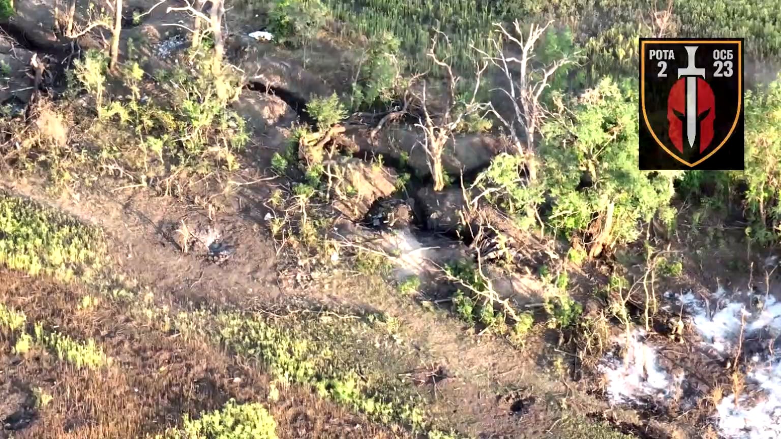 Ground drone leaves what looks like a 155 shell with a trigger mechanism on the floor. Blows up russian soldier.