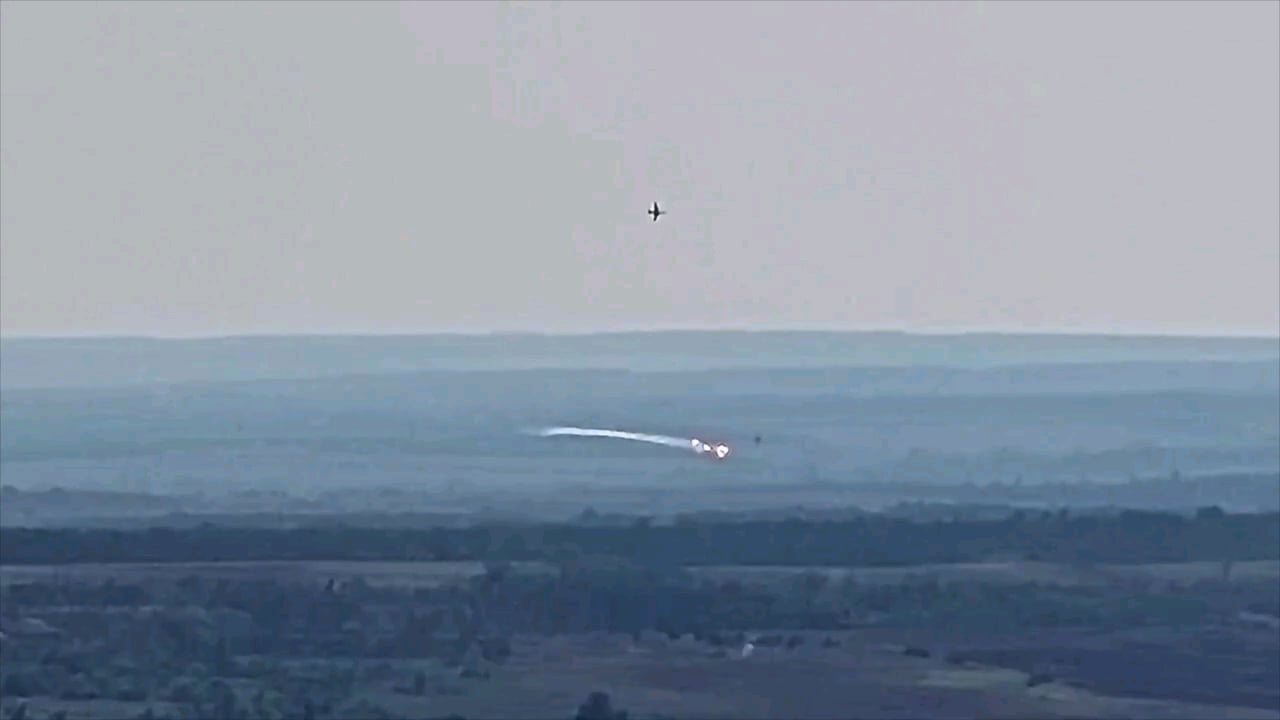 Reportedly, the anti-aircraft defense battalion of the 28th Mechanized Brigade hit and damaged a Russian Su-25 operating against Ukrainian positions on the Kramatorsk front. The fate of the pilot and the aircraft is uncertain. August 28, 2024