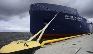 What about sanctions? French imports of Russia's LNG surge