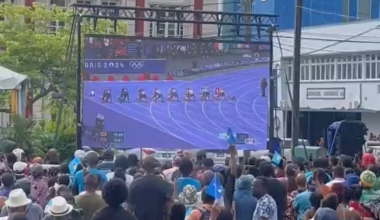 Live Crowd Reaction in St. Lucia to Julien's 100m Olympic Gold!