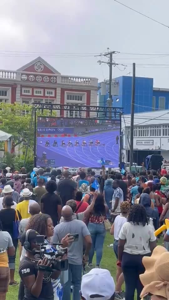 Live Crowd Reaction in St. Lucia to Julien's 100m Olympic Gold!