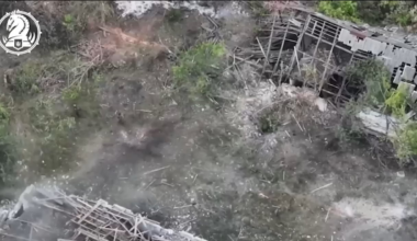 Infantrymen of the 47th Mechanized Brigade "Magura" neutralize two Russian soldiers with small arms fire in the Pokrovsky Direction