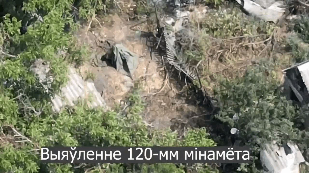 Belarusian volunteers from Połk Kalinoǔskaha posted destruction of russian infantry and tents using mortars and drones. Their telegram channel, 15th of August 2024, locations unknown