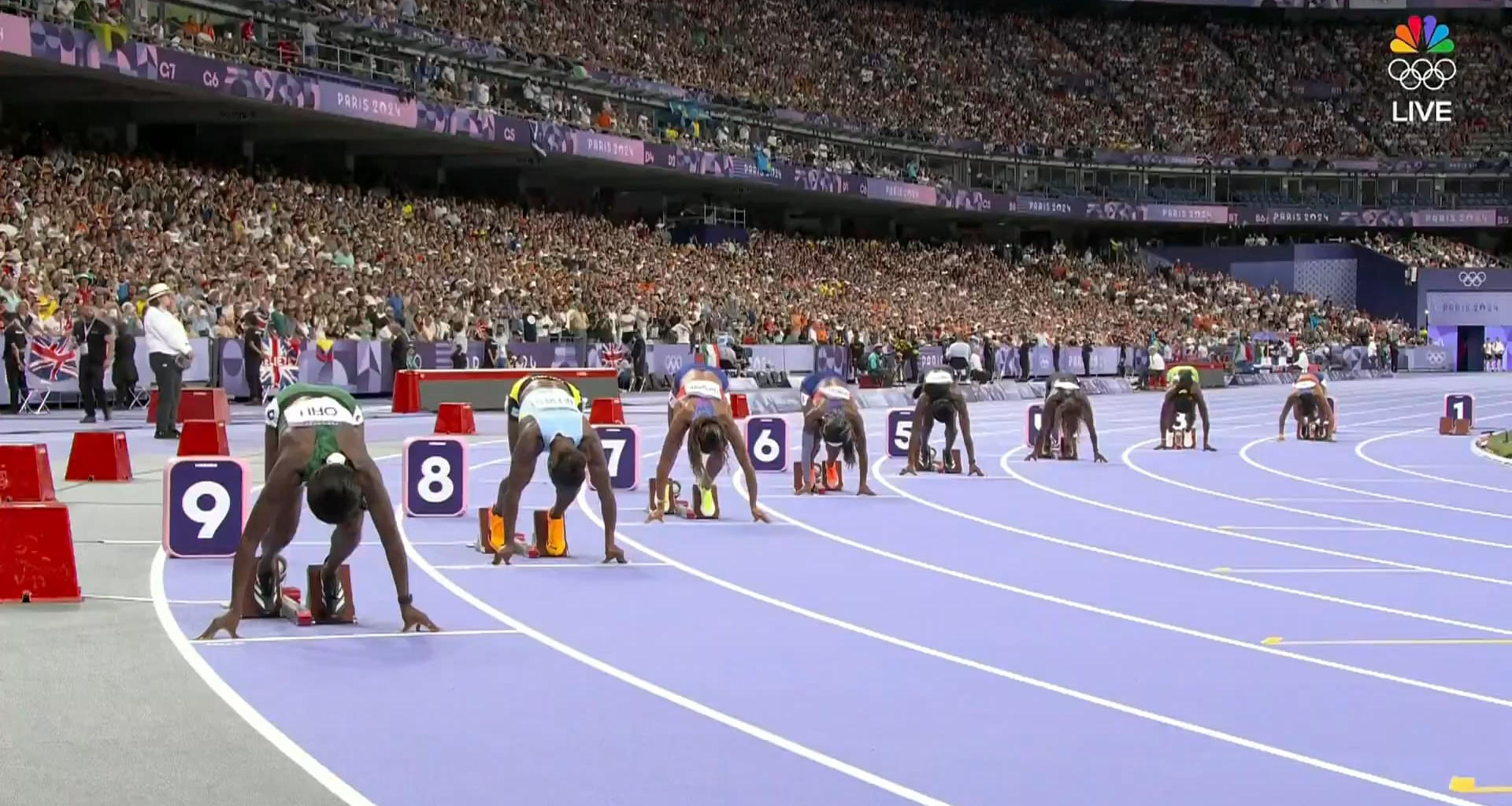 Women's 200m finish