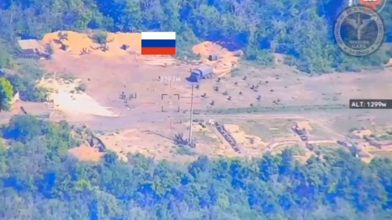 HIMARS strike on a russian military base.