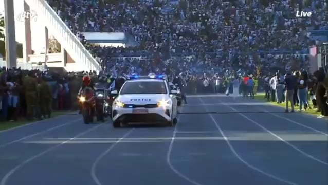 Over 30,000 people out in Botswana's 🇧🇼 biggest stadium to welcome Letsile Tebogo!🤯  This is what the country's first Olympic GOLD means to them.  They got a second public holiday in a week as well for this.