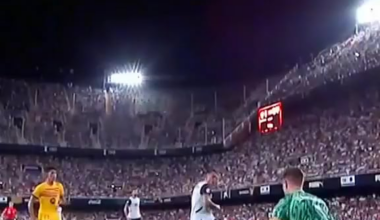 Pau Cubarsí’s goal line clearance vs Valencia yesterday