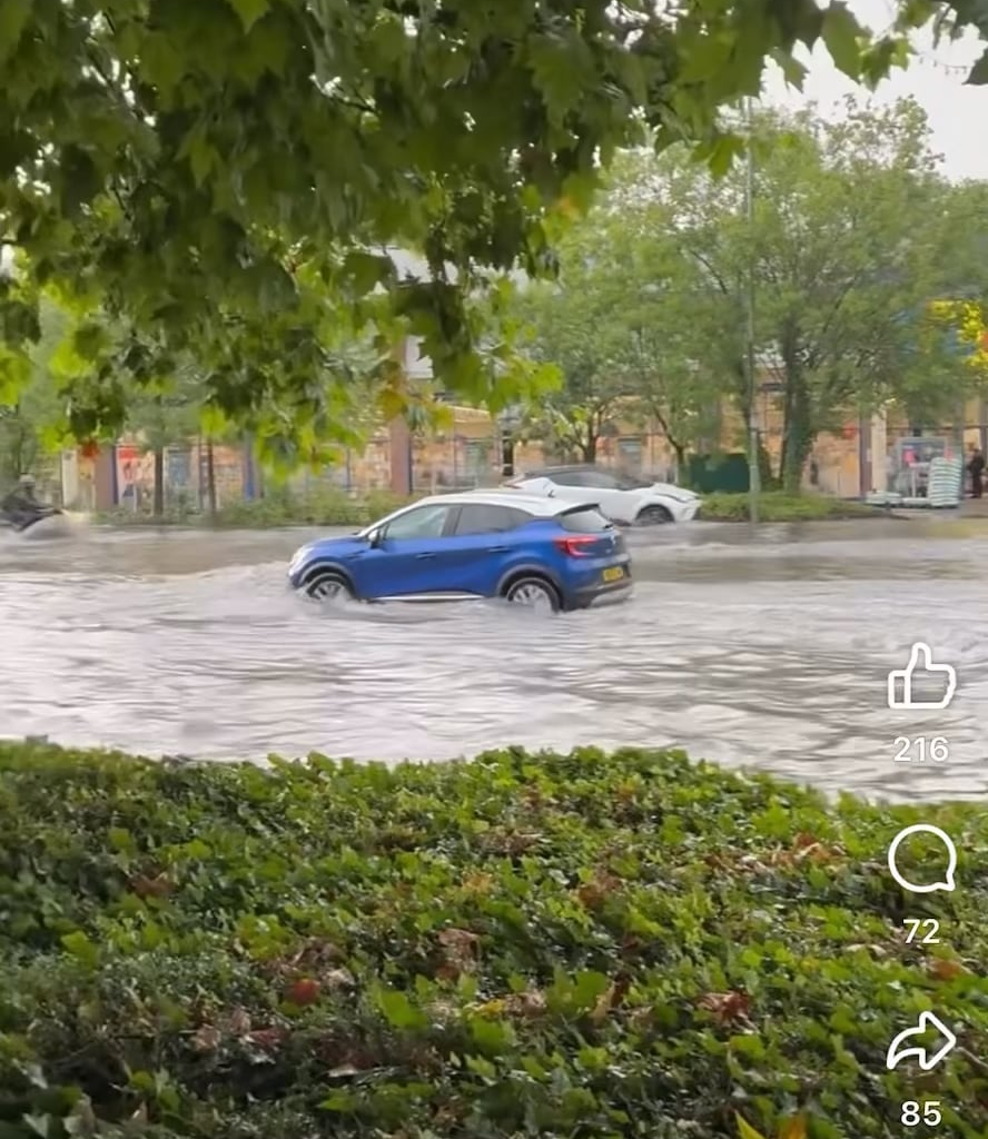 Bus still stops to let on passengers despite flood