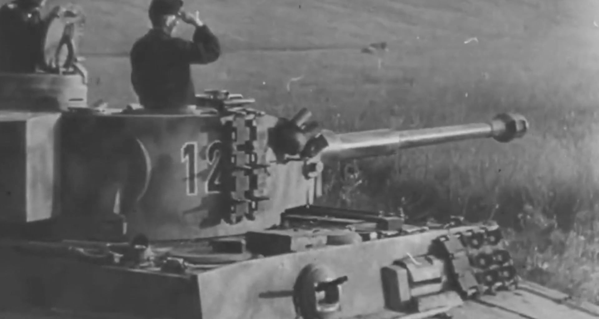 Tiger tanks of Schwere Panzer-Abteilung 503 in action around Kursk in the Summer of 1943