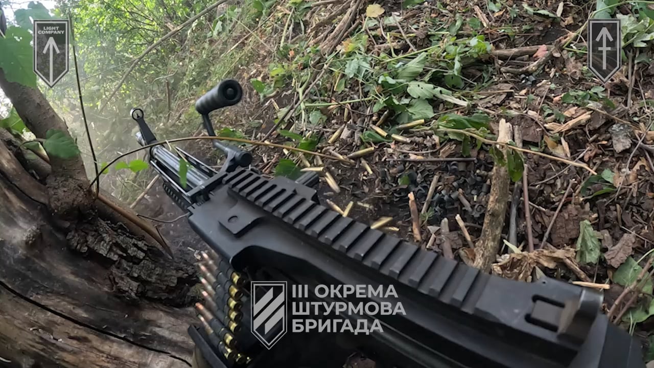 First GoPro footage from the Kharkiv offensive (Ukrainian POV of assaulting Russian positions)